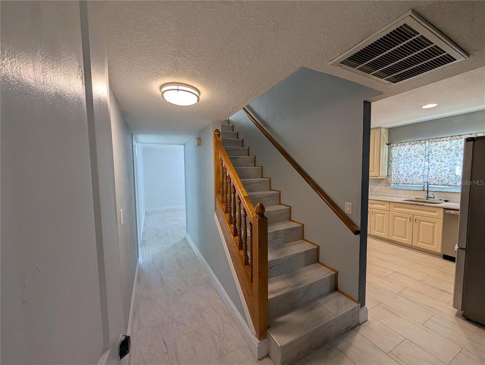 For Rent: $3,500 (3 beds, 3 baths, 1800 Square Feet)