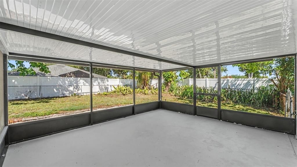 En Venta: $364,000 (4 camas, 2 baños, 2642 Pies cuadrados)