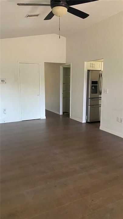For Rent: $2,200 (3 beds, 2 baths, 1150 Square Feet)