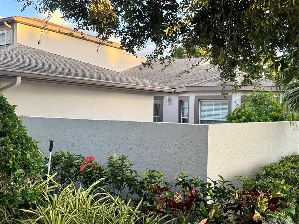 For Rent: $1,900 (2 beds, 2 baths, 1224 Square Feet)