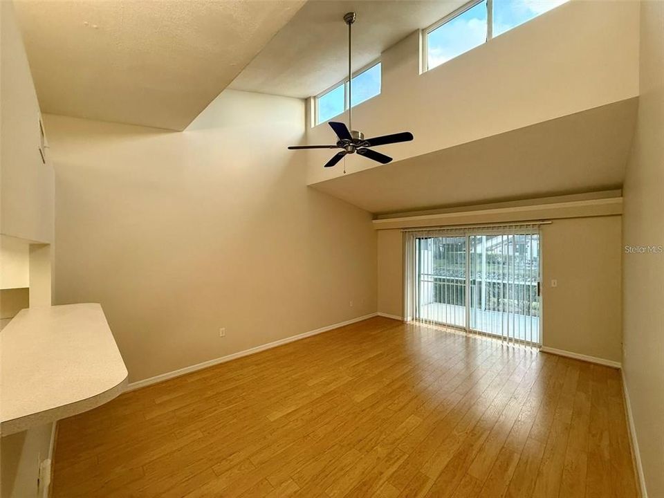 For Rent: $1,900 (2 beds, 2 baths, 1224 Square Feet)