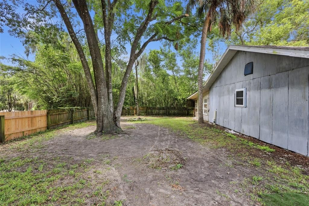 Activo con contrato: $309,900 (3 camas, 2 baños, 1196 Pies cuadrados)