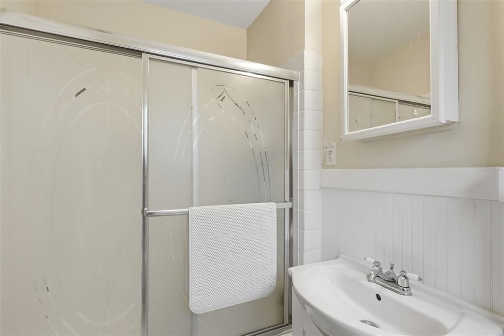 Activo con contrato: $309,900 (3 camas, 2 baños, 1196 Pies cuadrados)