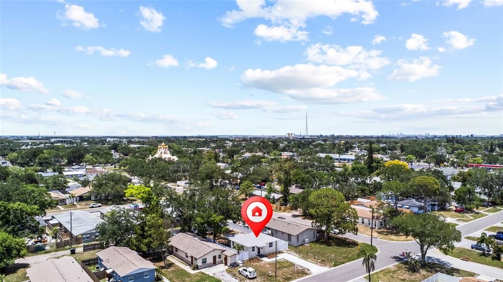На продажу: $269,000 (2 спален, 1 ванн, 720 Квадратных фут)