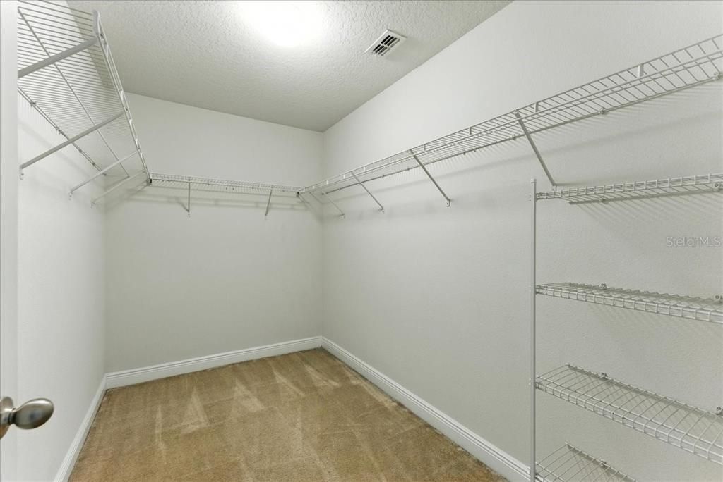 В аренду: $2,495 (3 спален, 2 ванн, 1787 Квадратных фут)