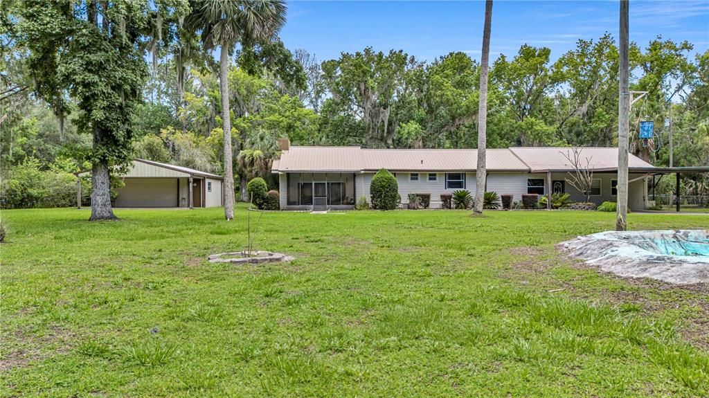 For Sale: $495,000 (3 beds, 3 baths, 2340 Square Feet)