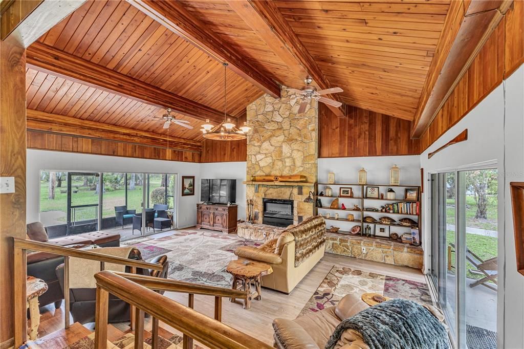 For Sale: $495,000 (3 beds, 3 baths, 2340 Square Feet)