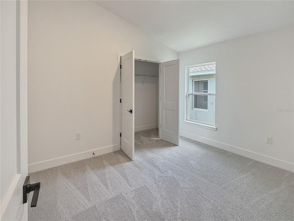 На продажу: $412,900 (4 спален, 2 ванн, 1820 Квадратных фут)
