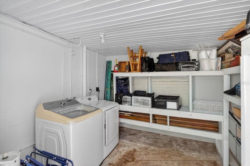 En Venta: $695,000 (2 camas, 2 baños, 800 Pies cuadrados)