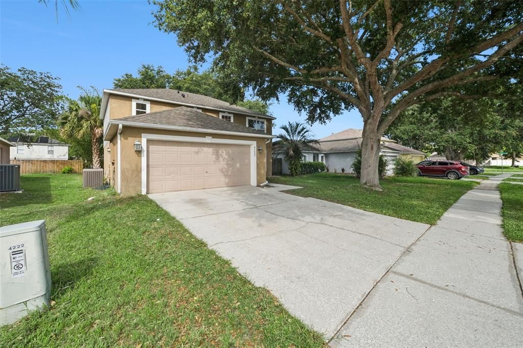 For Sale: $399,900 (4 beds, 2 baths, 2120 Square Feet)