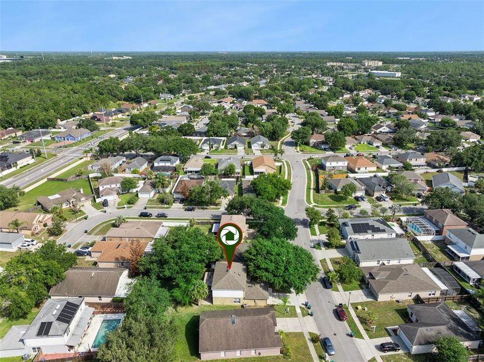For Sale: $399,900 (4 beds, 2 baths, 2120 Square Feet)