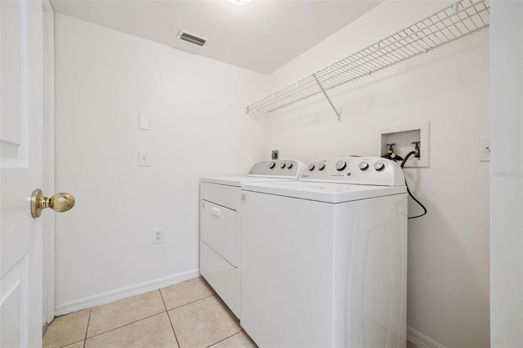 For Sale: $399,900 (4 beds, 2 baths, 2120 Square Feet)