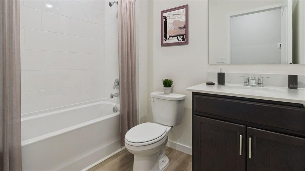 For Sale: $399,990 (3 beds, 2 baths, 1614 Square Feet)
