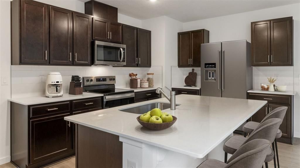 For Sale: $399,990 (3 beds, 2 baths, 1614 Square Feet)
