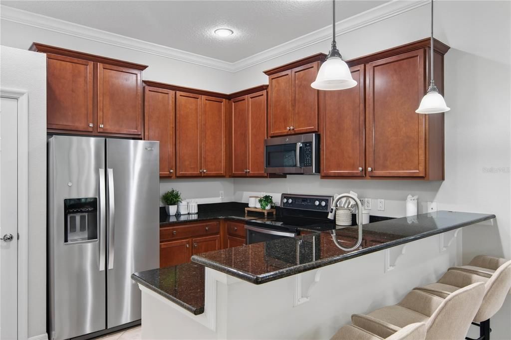 На продажу: $459,000 (3 спален, 2 ванн, 1708 Квадратных фут)