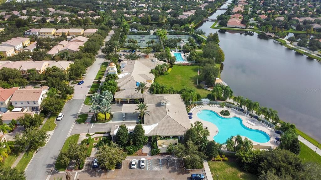 На продажу: $459,000 (3 спален, 2 ванн, 1708 Квадратных фут)