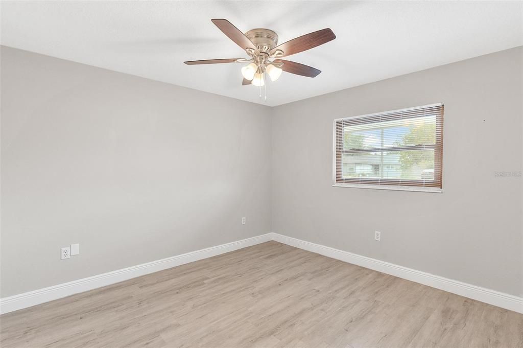 En Venta: $269,000 (3 camas, 2 baños, 950 Pies cuadrados)