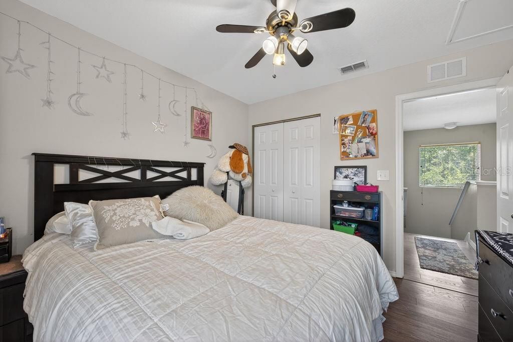 For Sale: $399,999 (3 beds, 2 baths, 1626 Square Feet)