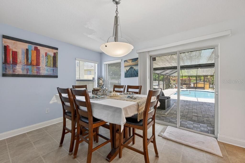 For Sale: $399,999 (3 beds, 2 baths, 1626 Square Feet)