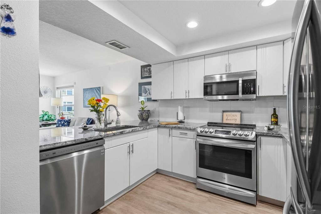 En Venta: $339,000 (1 camas, 1 baños, 761 Pies cuadrados)