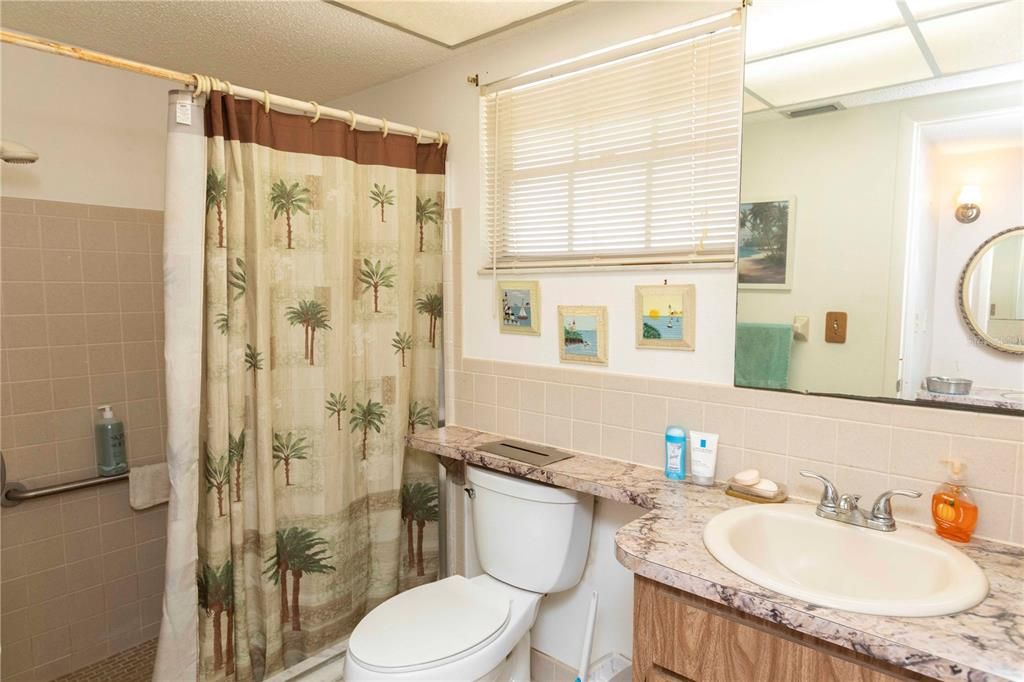 For Sale: $299,000 (3 beds, 2 baths, 1771 Square Feet)