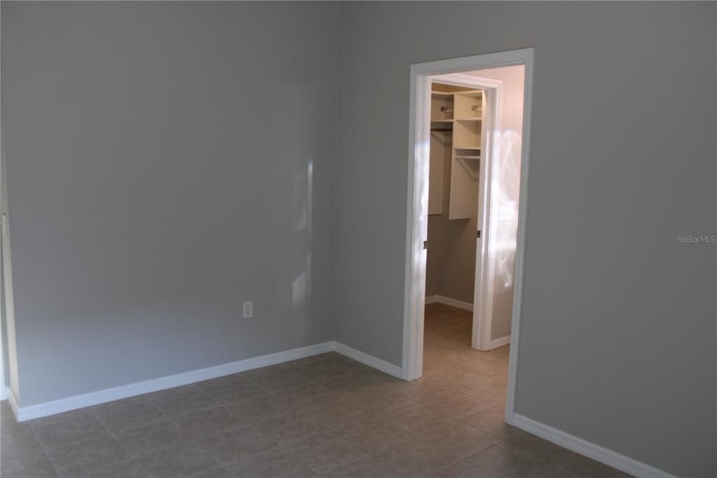 В аренду: $2,295 (3 спален, 2 ванн, 1250 Квадратных фут)