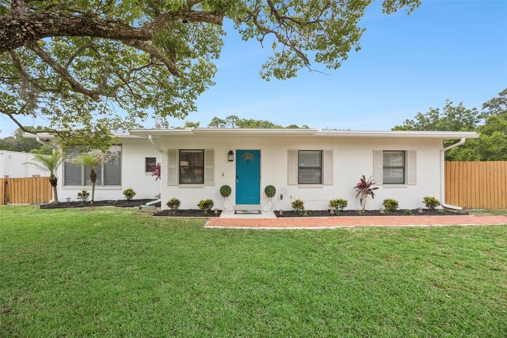 Activo con contrato: $325,000 (3 camas, 1 baños, 1324 Pies cuadrados)
