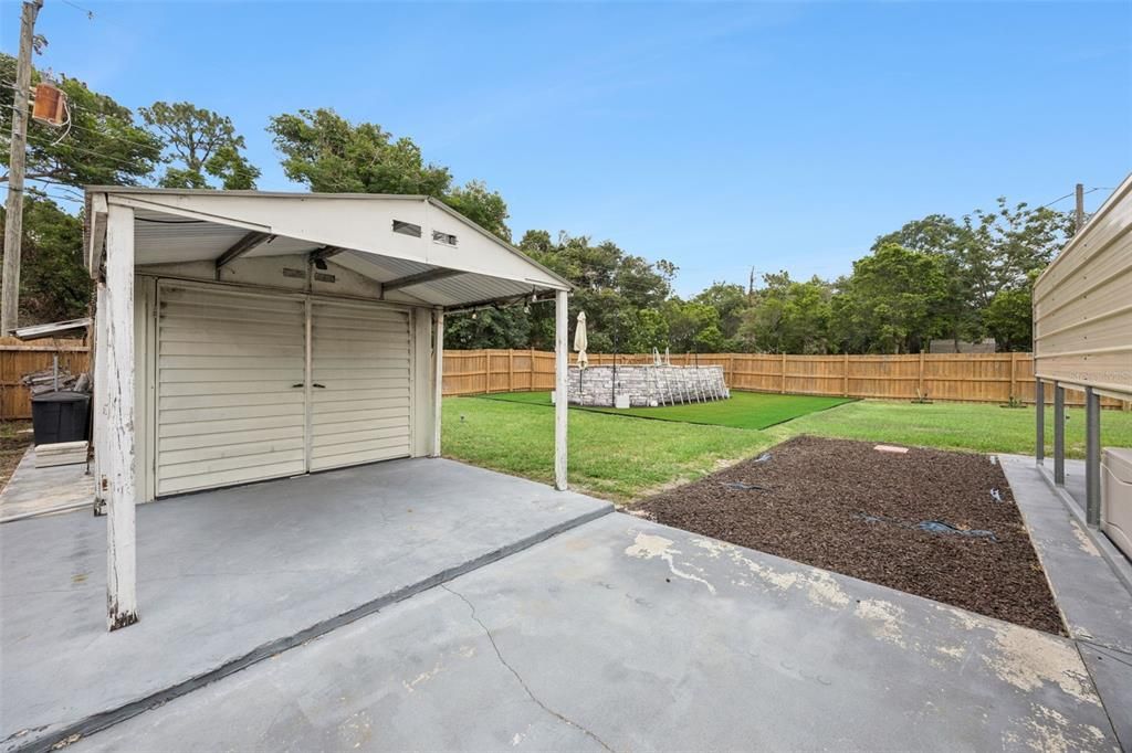 Activo con contrato: $325,000 (3 camas, 1 baños, 1324 Pies cuadrados)