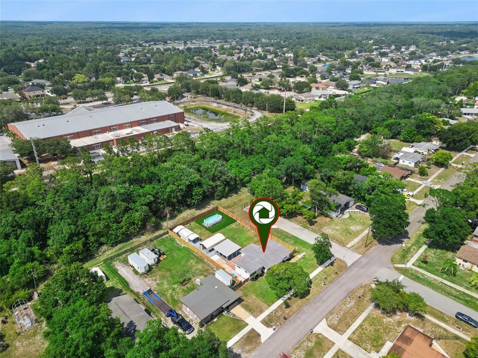 Activo con contrato: $325,000 (3 camas, 1 baños, 1324 Pies cuadrados)
