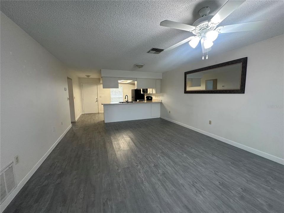 En Venta: $130,000 (2 camas, 2 baños, 1029 Pies cuadrados)