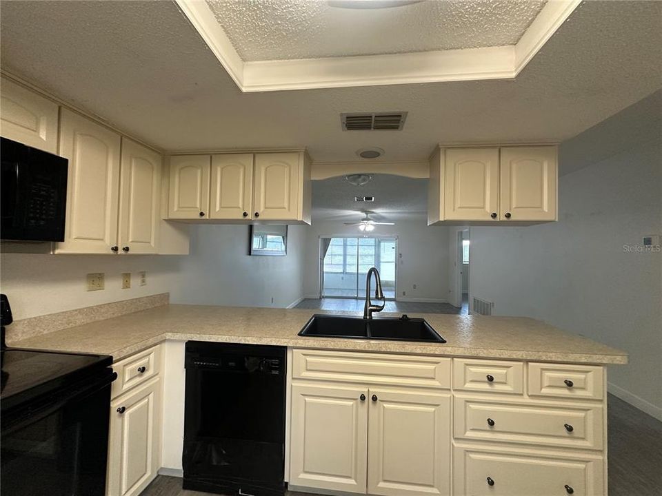 En Venta: $130,000 (2 camas, 2 baños, 1029 Pies cuadrados)