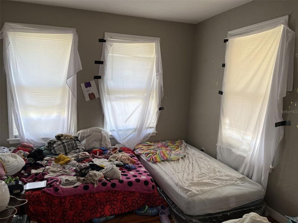 For Sale: $400,000 (0 beds, 0 baths, 3001 Square Feet)