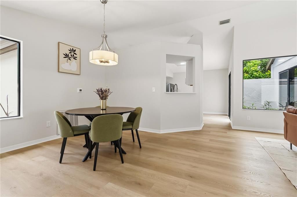 For Sale: $410,000 (3 beds, 2 baths, 1539 Square Feet)
