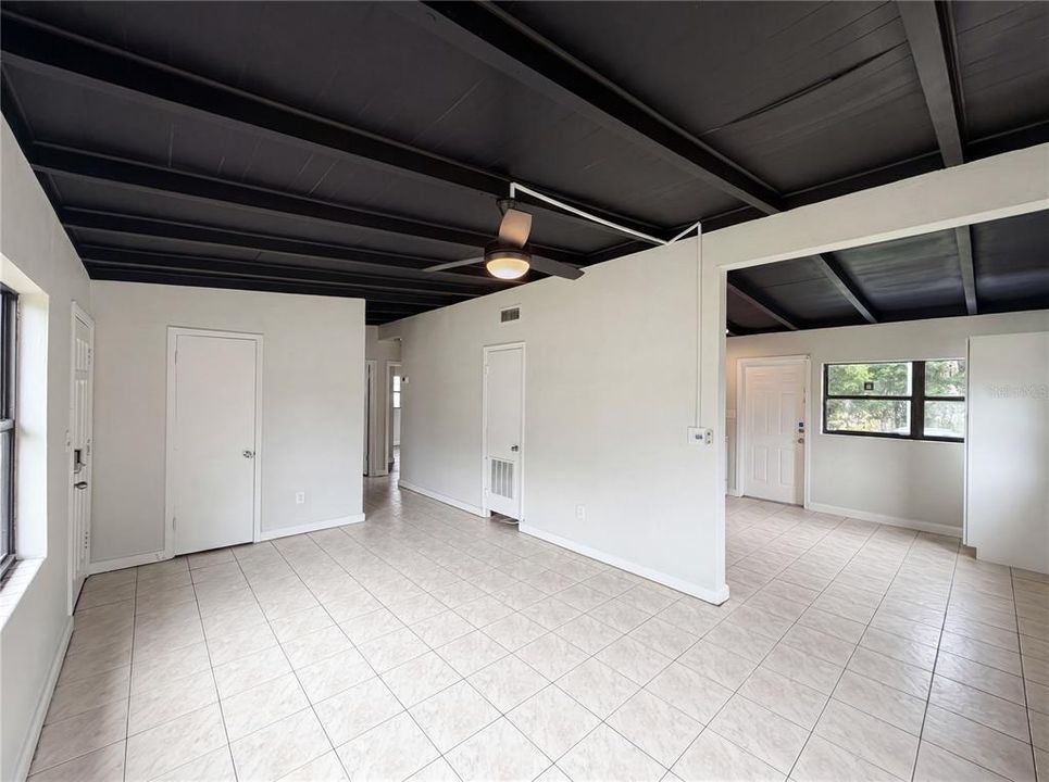 En Venta: $214,000 (3 camas, 1 baños, 960 Pies cuadrados)