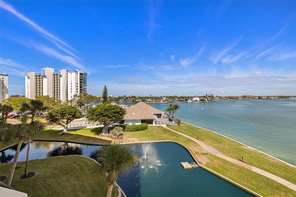 For Rent: $2,800 (2 beds, 2 baths, 1430 Square Feet)