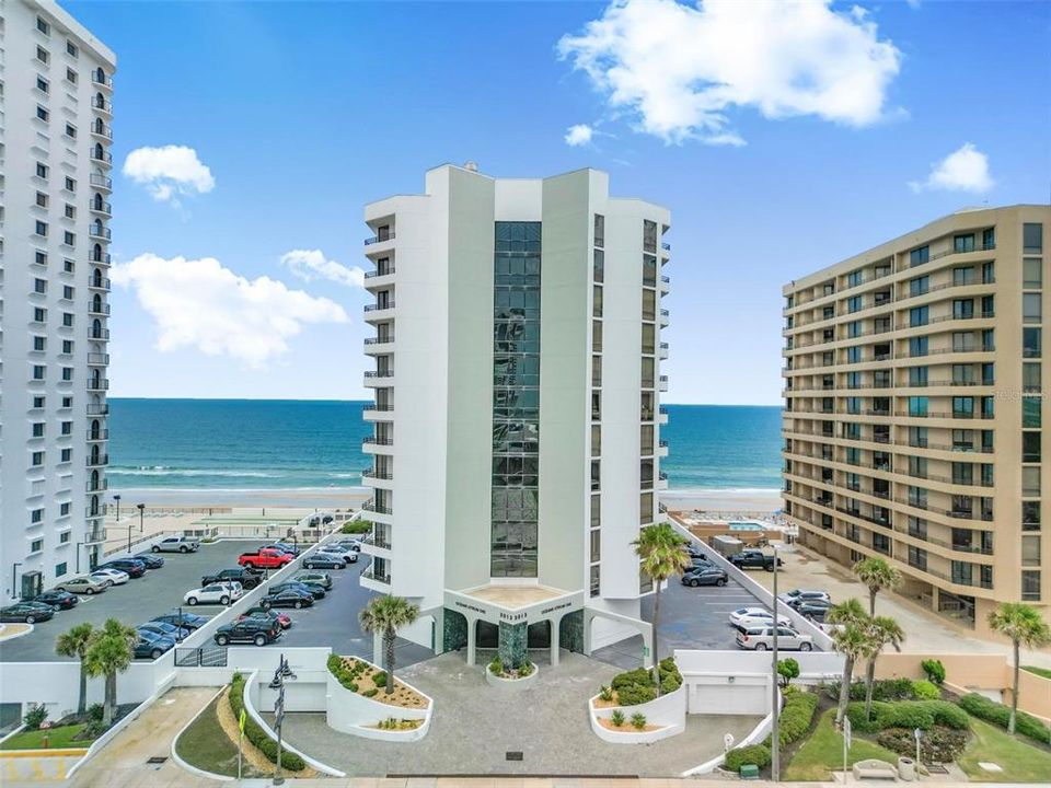 For Sale: $315,000 (2 beds, 2 baths, 1189 Square Feet)