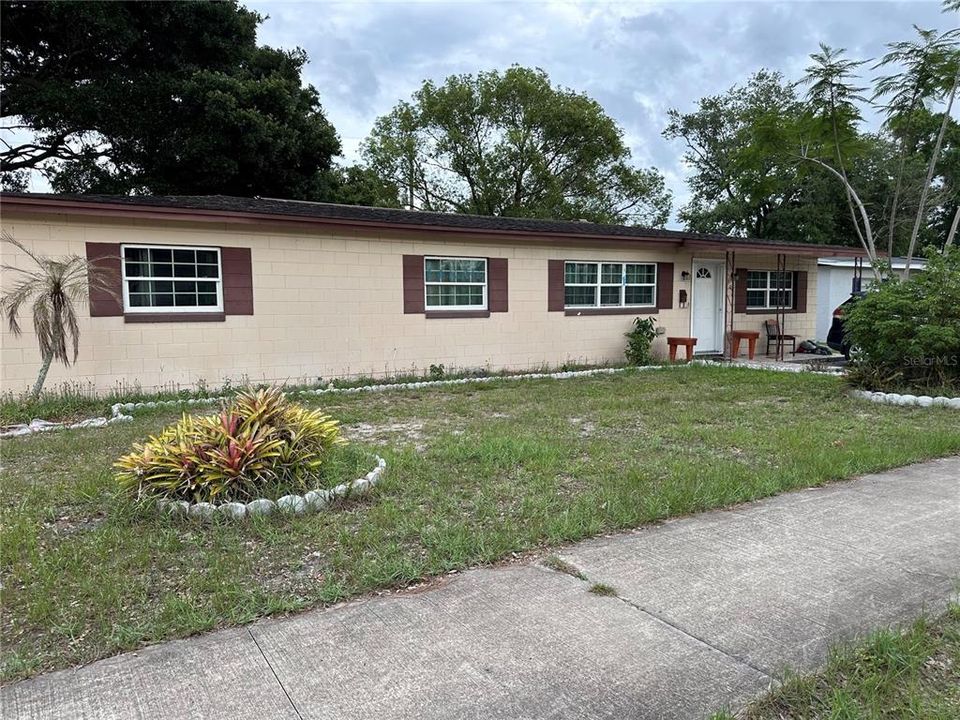 For Sale: $265,000 (4 beds, 1 baths, 1446 Square Feet)
