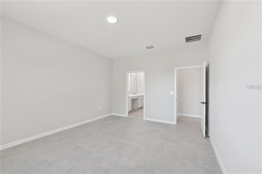 For Sale: $412,000 (4 beds, 3 baths, 2182 Square Feet)