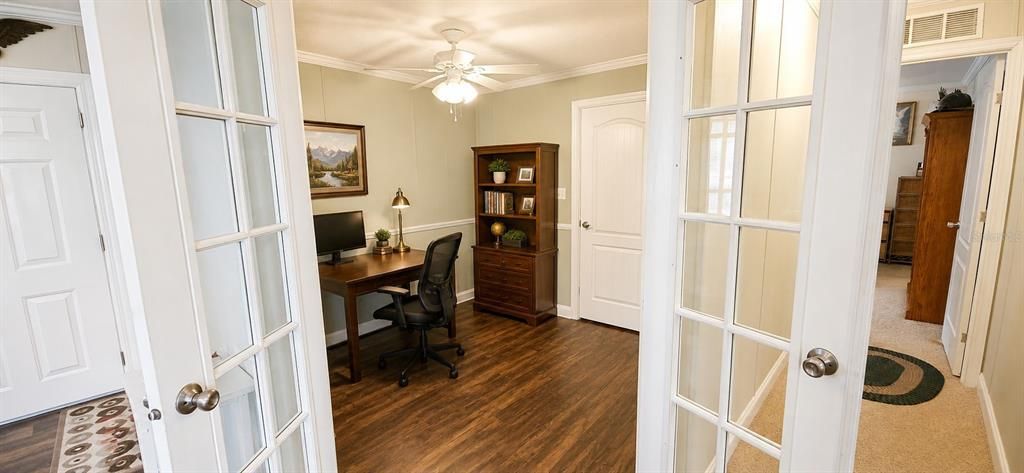 En Venta: $349,900 (3 camas, 2 baños, 1800 Pies cuadrados)