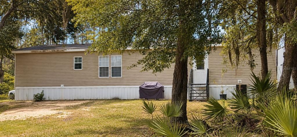 En Venta: $349,900 (3 camas, 2 baños, 1800 Pies cuadrados)