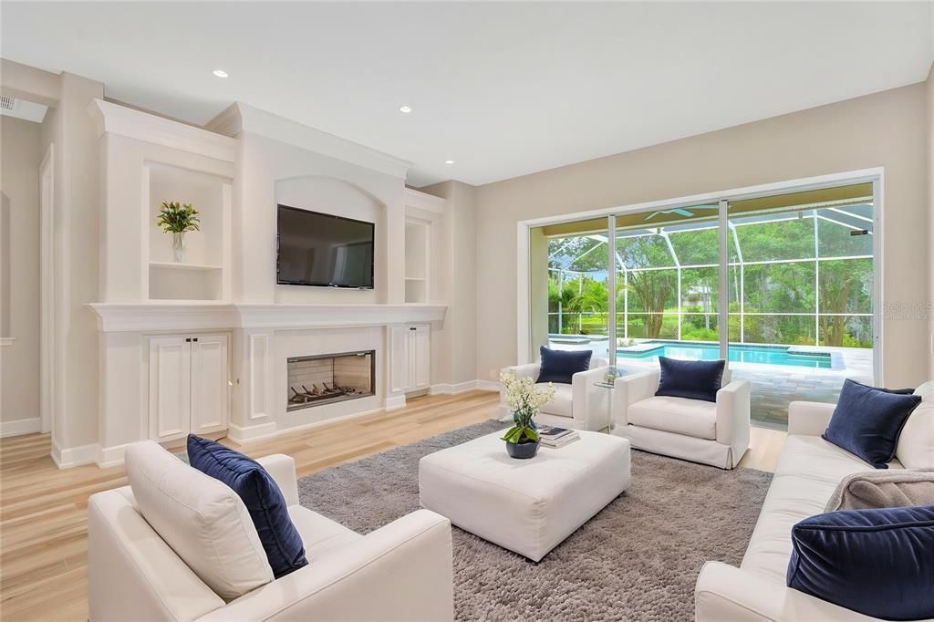En Venta: $1,299,900 (5 camas, 3 baños, 3540 Pies cuadrados)