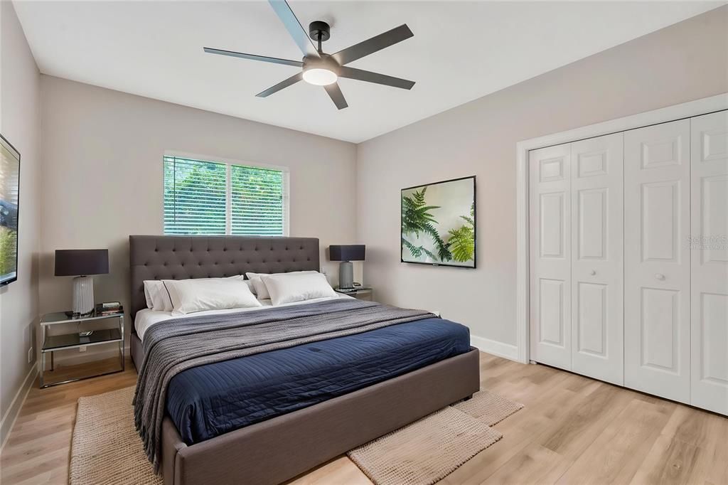 En Venta: $1,299,900 (5 camas, 3 baños, 3540 Pies cuadrados)