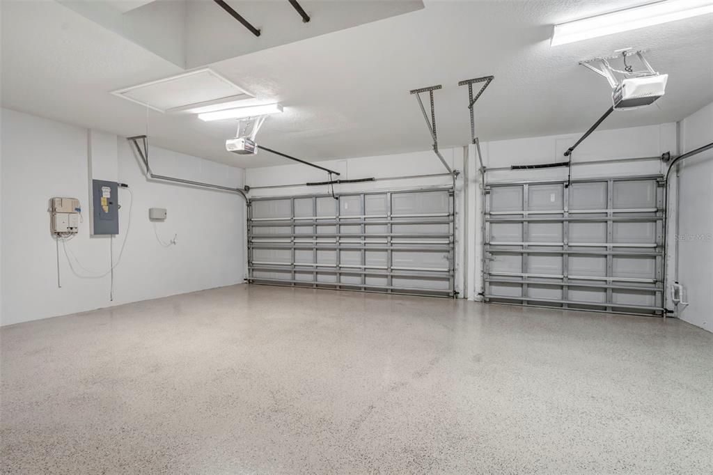 En Venta: $1,299,900 (5 camas, 3 baños, 3540 Pies cuadrados)
