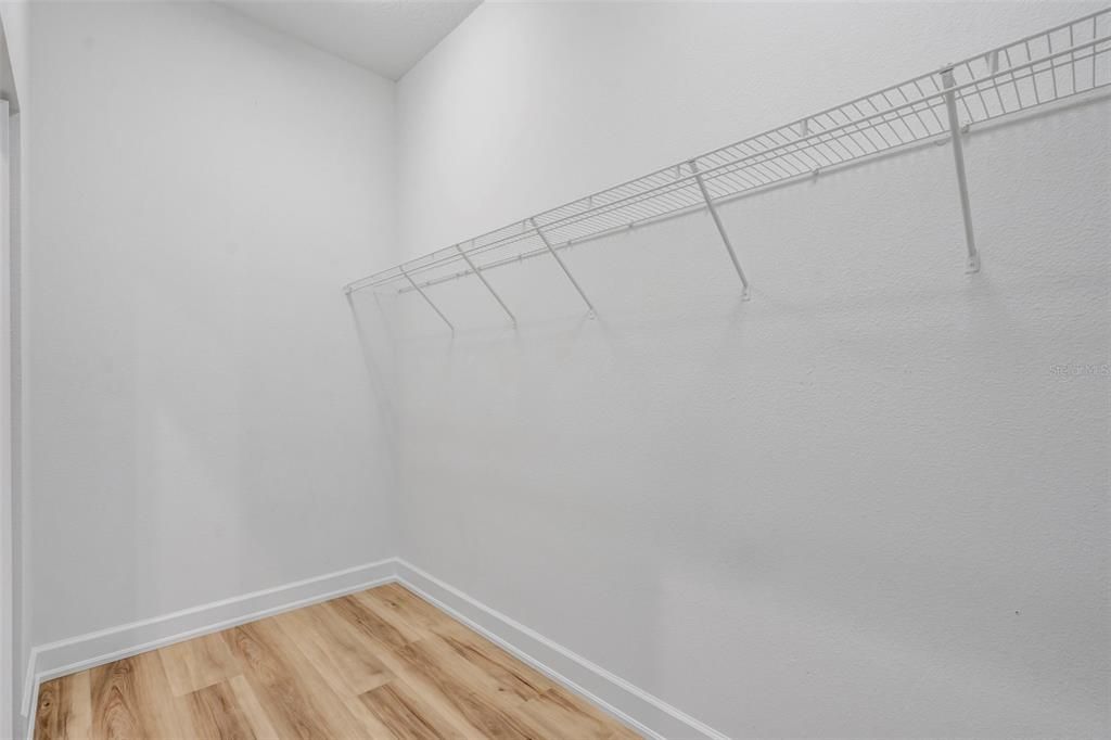 En Venta: $1,299,900 (5 camas, 3 baños, 3540 Pies cuadrados)