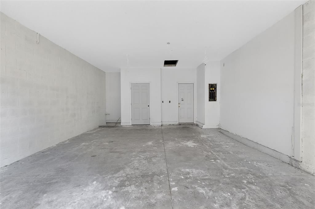 For Sale: $174,900 (4 beds, 2 baths, 1636 Square Feet)