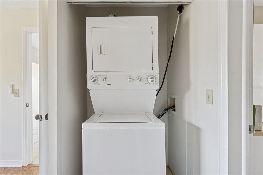 В аренду: $1,500 (2 спален, 1 ванн, 812 Квадратных фут)