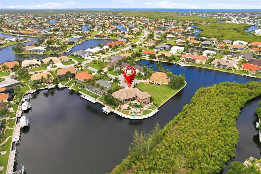 На продажу: $1,899,000 (4 спален, 4 ванн, 3540 Квадратных фут)