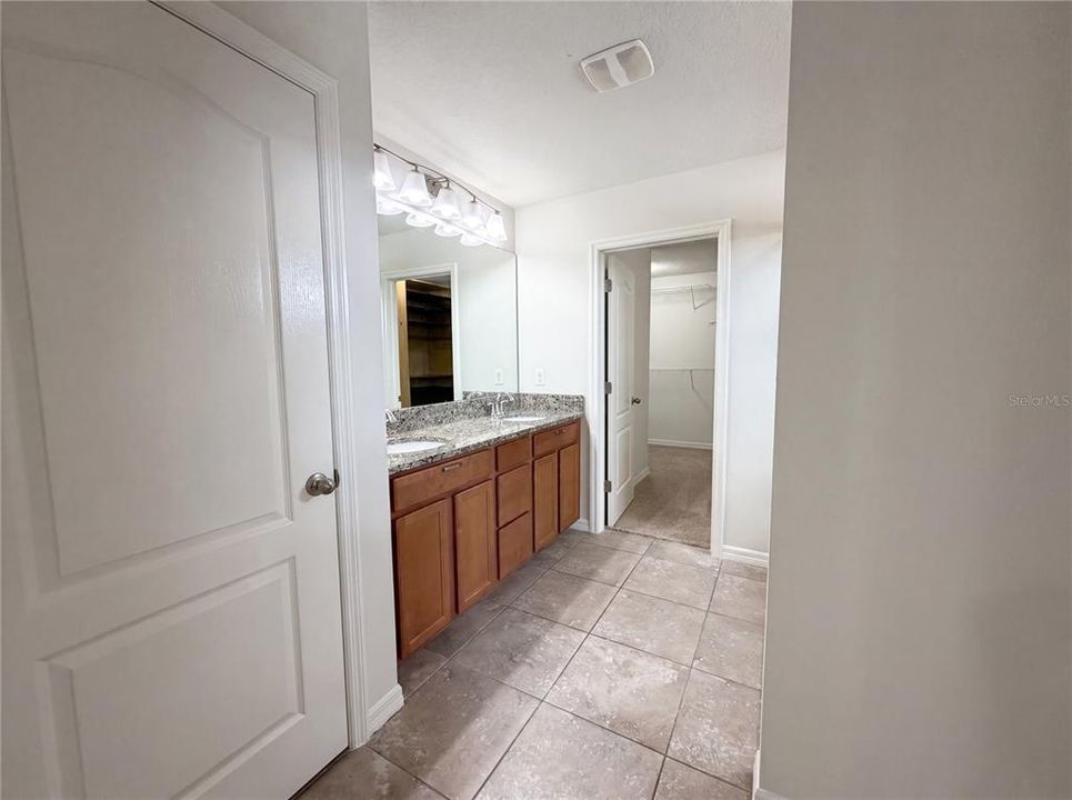 For Sale: $335,000 (3 beds, 2 baths, 2364 Square Feet)