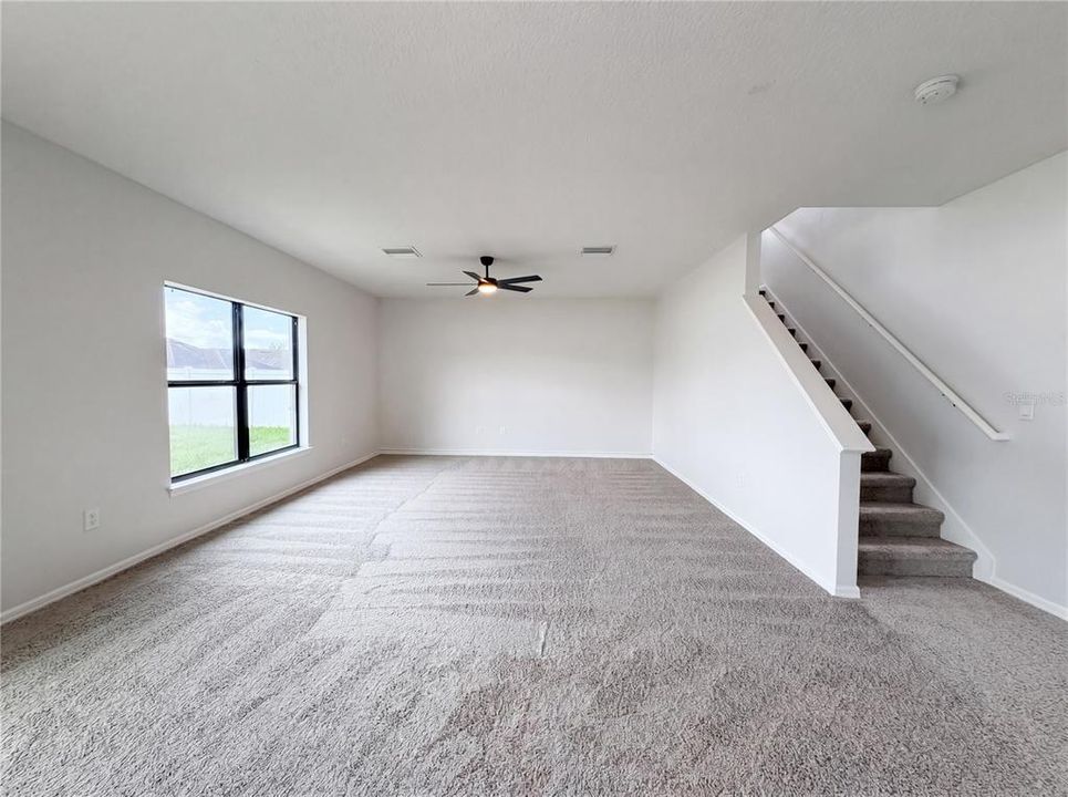 For Sale: $335,000 (3 beds, 2 baths, 2364 Square Feet)