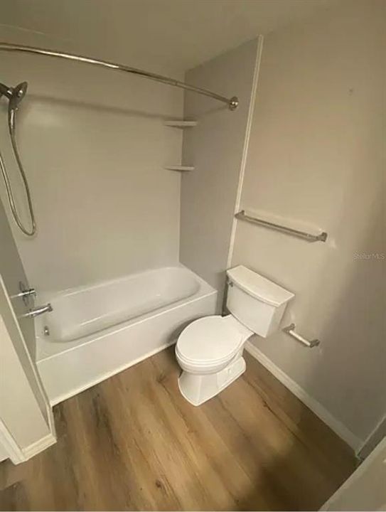 На продажу: $199,000 (1 спален, 1 ванн, 672 Квадратных фут)